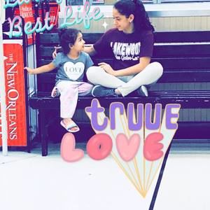 Meet your Posher, Angela